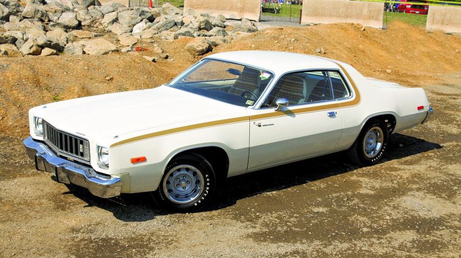 Featured image of post 1975 Plymouth Road Runner